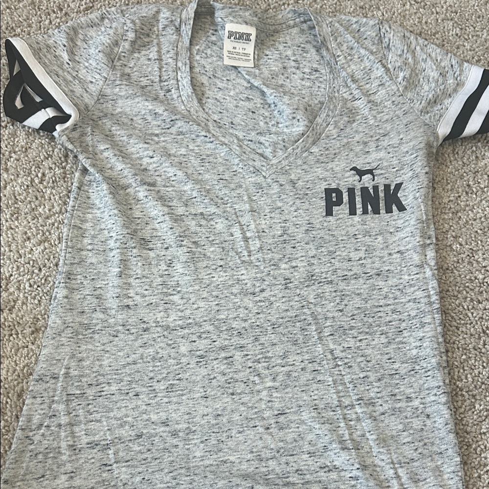 PINK Victoria's Secret Gray Short Sleeve Tee